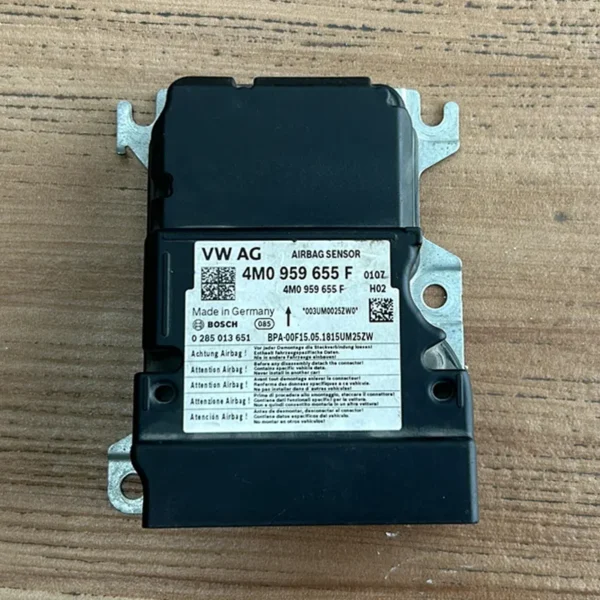 Audi Q7 Door Control Module – Part No. 4M0959655F
